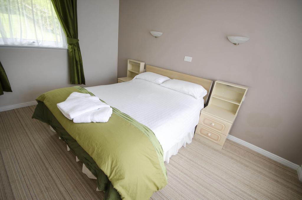 Watermouth Lodges อิลฟราคูมบ์ ห้อง รูปภาพ